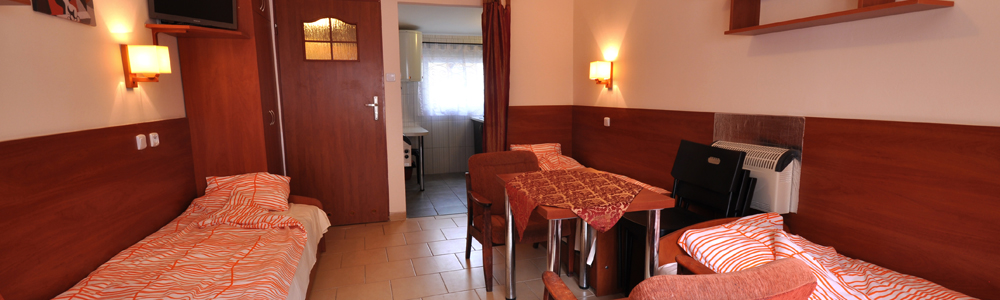 Resort lodging rooms house for rent restaurant food entertainment recreation Poland